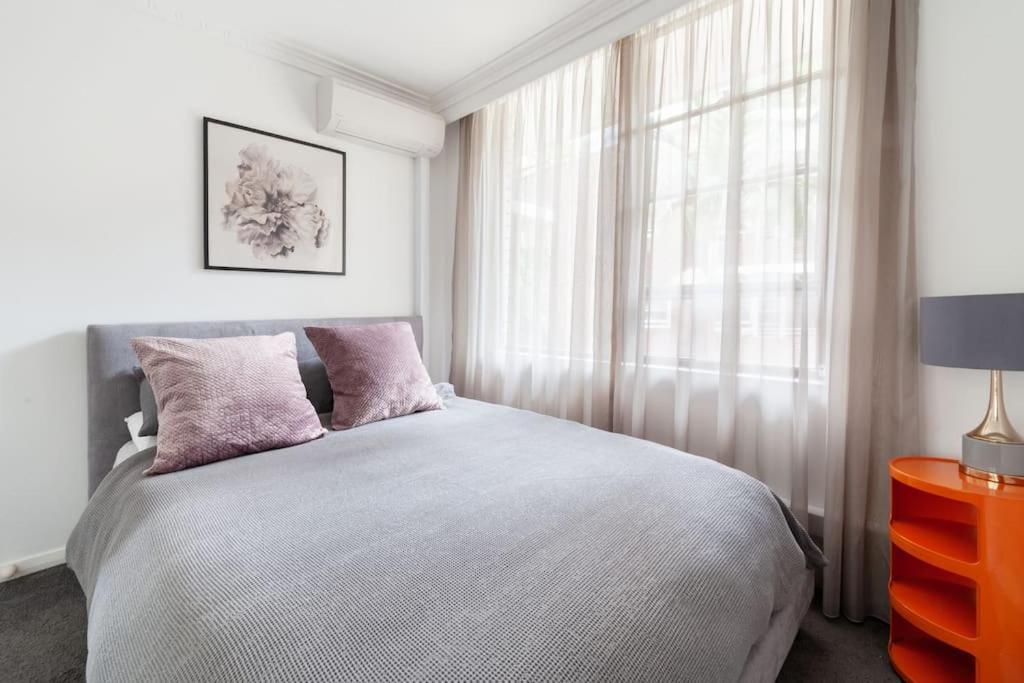 시드니 Harbourside Style, 2 Bed, A/C, Pool -Elizabeth Bay 아파트 외부 사진