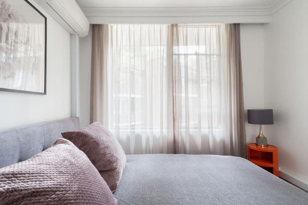 시드니 Harbourside Style, 2 Bed, A/C, Pool -Elizabeth Bay 아파트 외부 사진