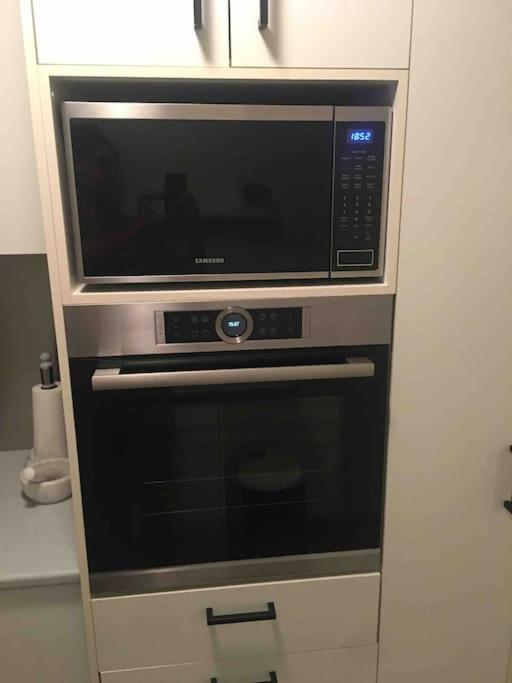 시드니 Harbourside Style, 2 Bed, A/C, Pool -Elizabeth Bay 아파트 외부 사진