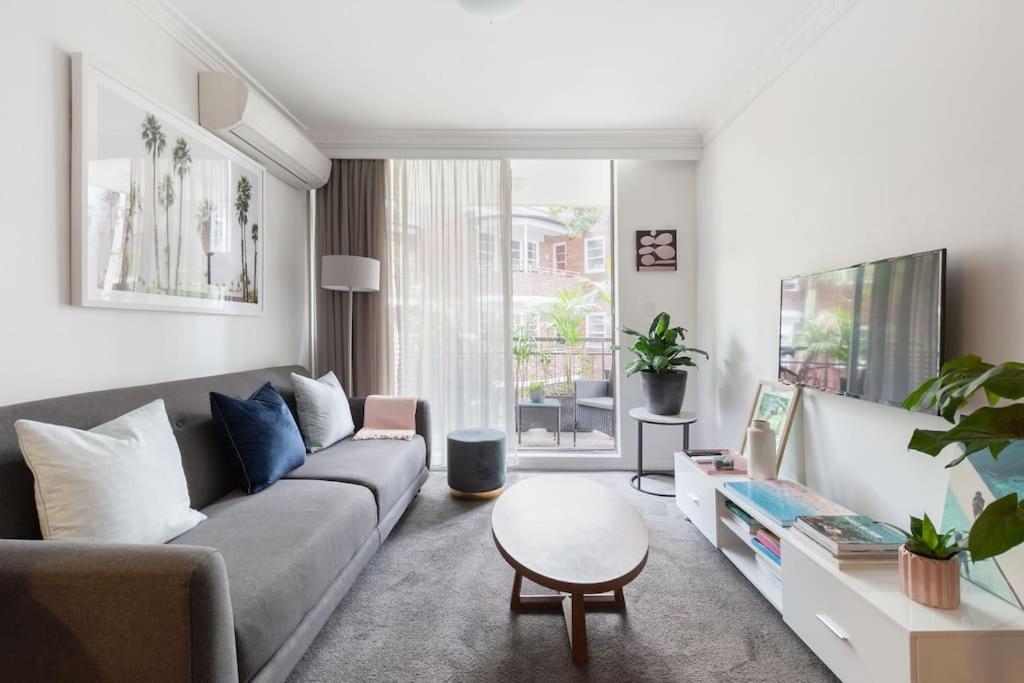 시드니 Harbourside Style, 2 Bed, A/C, Pool -Elizabeth Bay 아파트 외부 사진